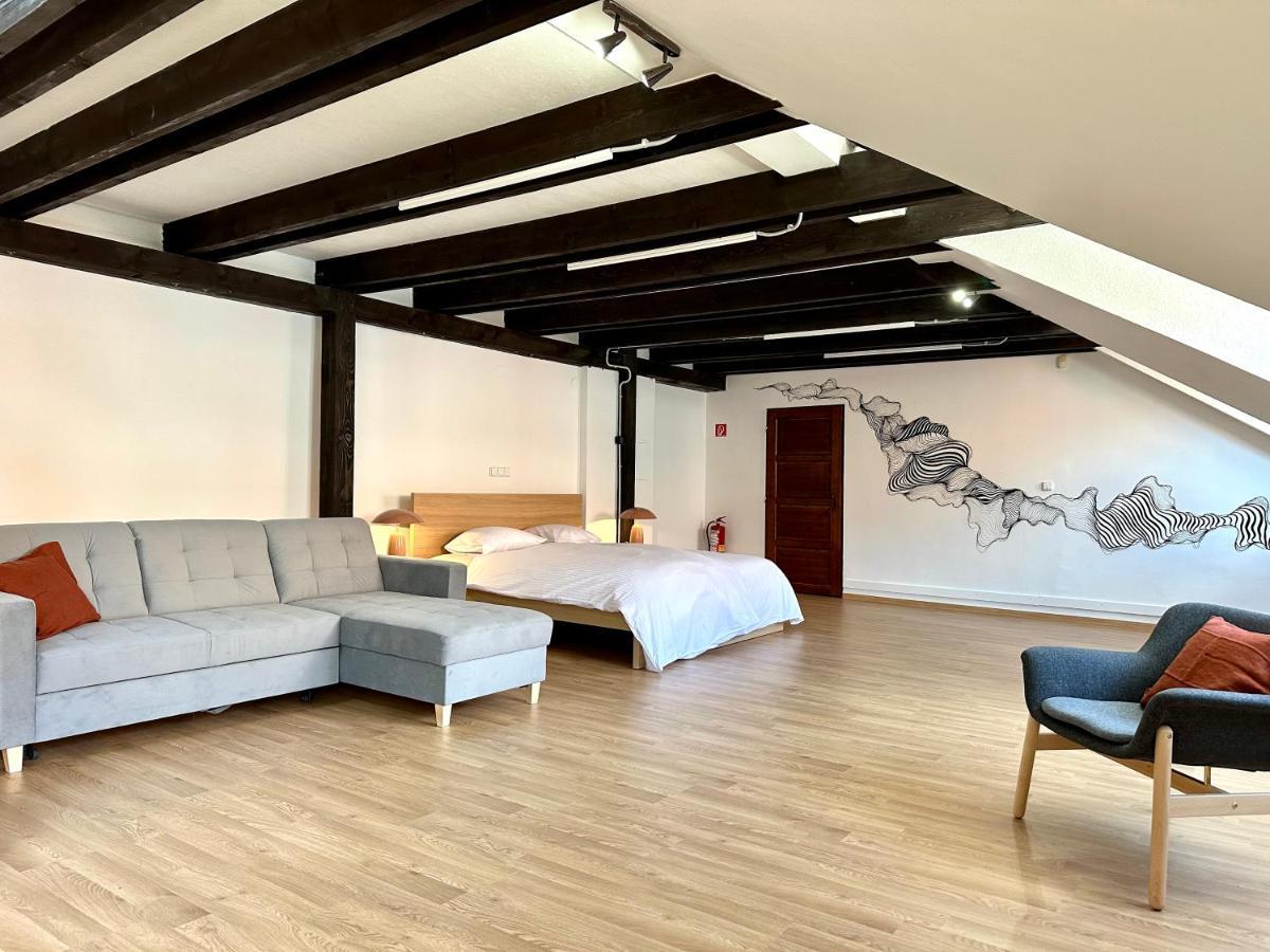 Michalska Residences Μπρατισλάβα Εξωτερικό φωτογραφία