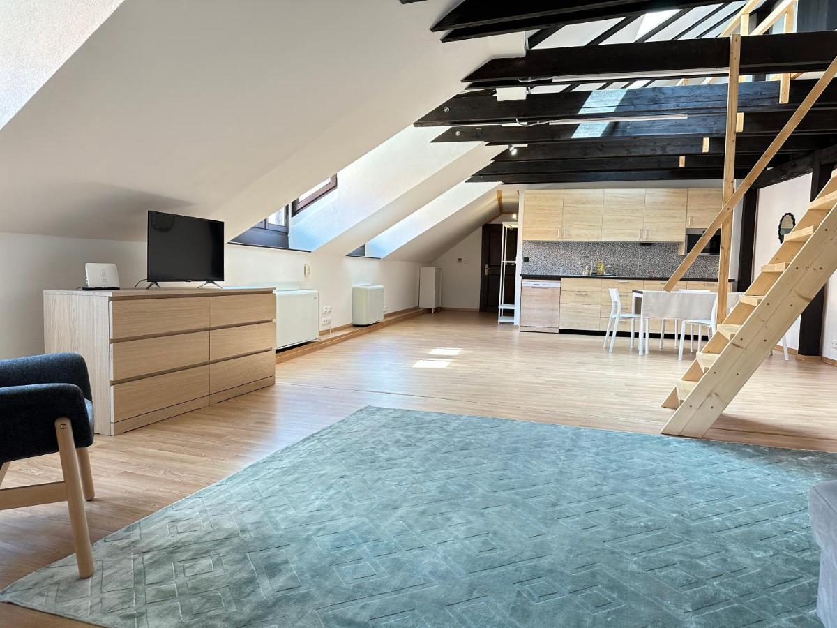 Michalska Residences Μπρατισλάβα Εξωτερικό φωτογραφία