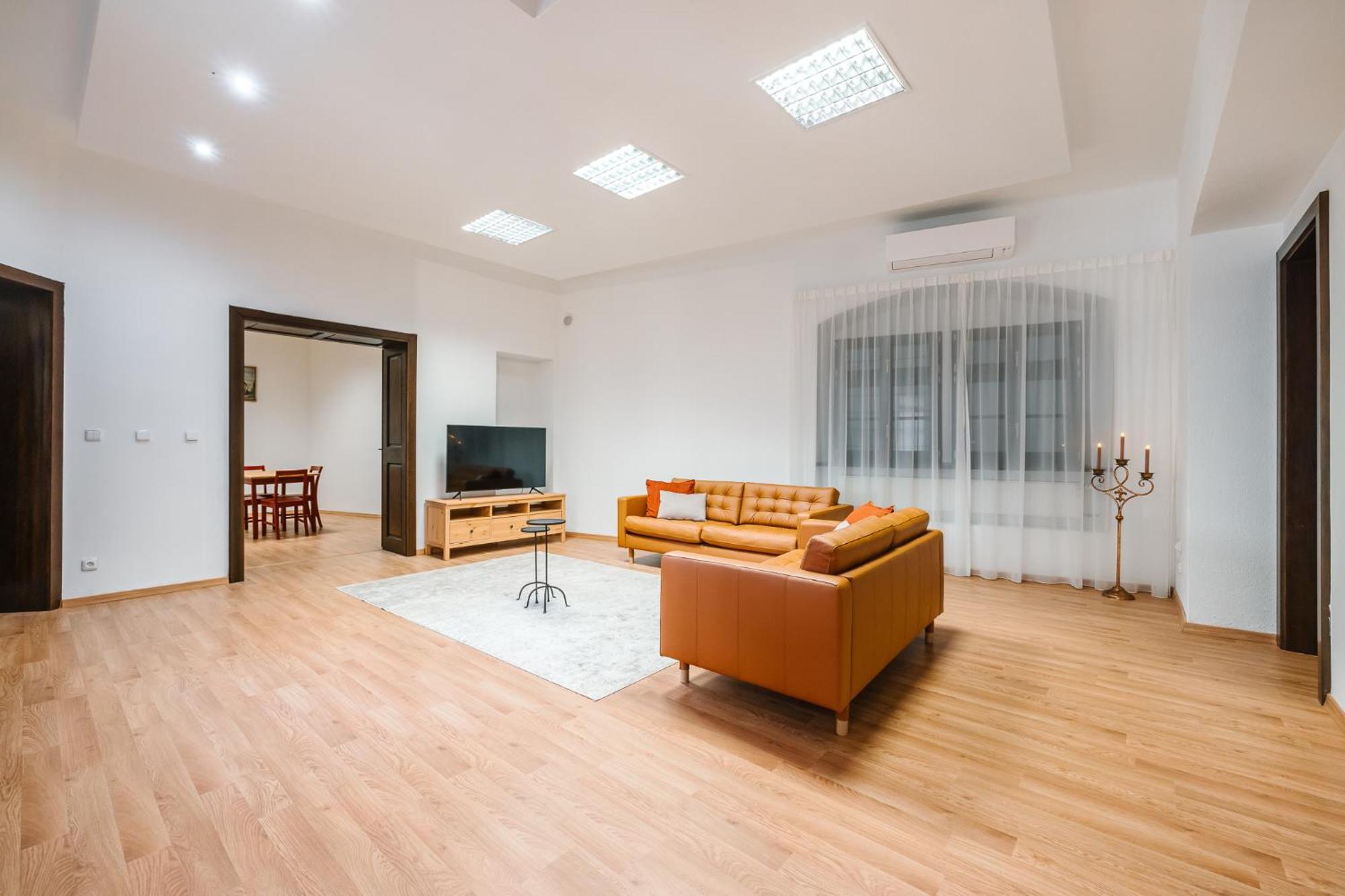 Michalska Residences Μπρατισλάβα Εξωτερικό φωτογραφία